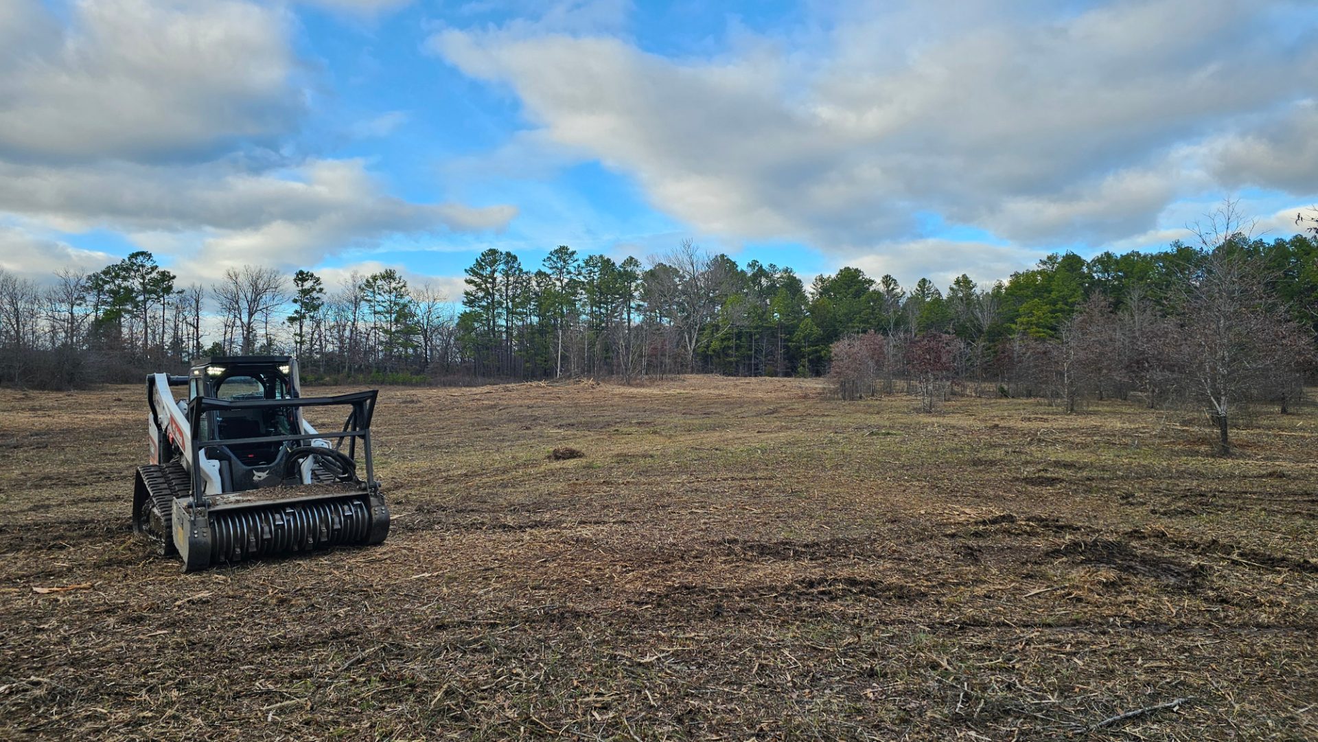 Bobcat T86 on freshly mulched acreage